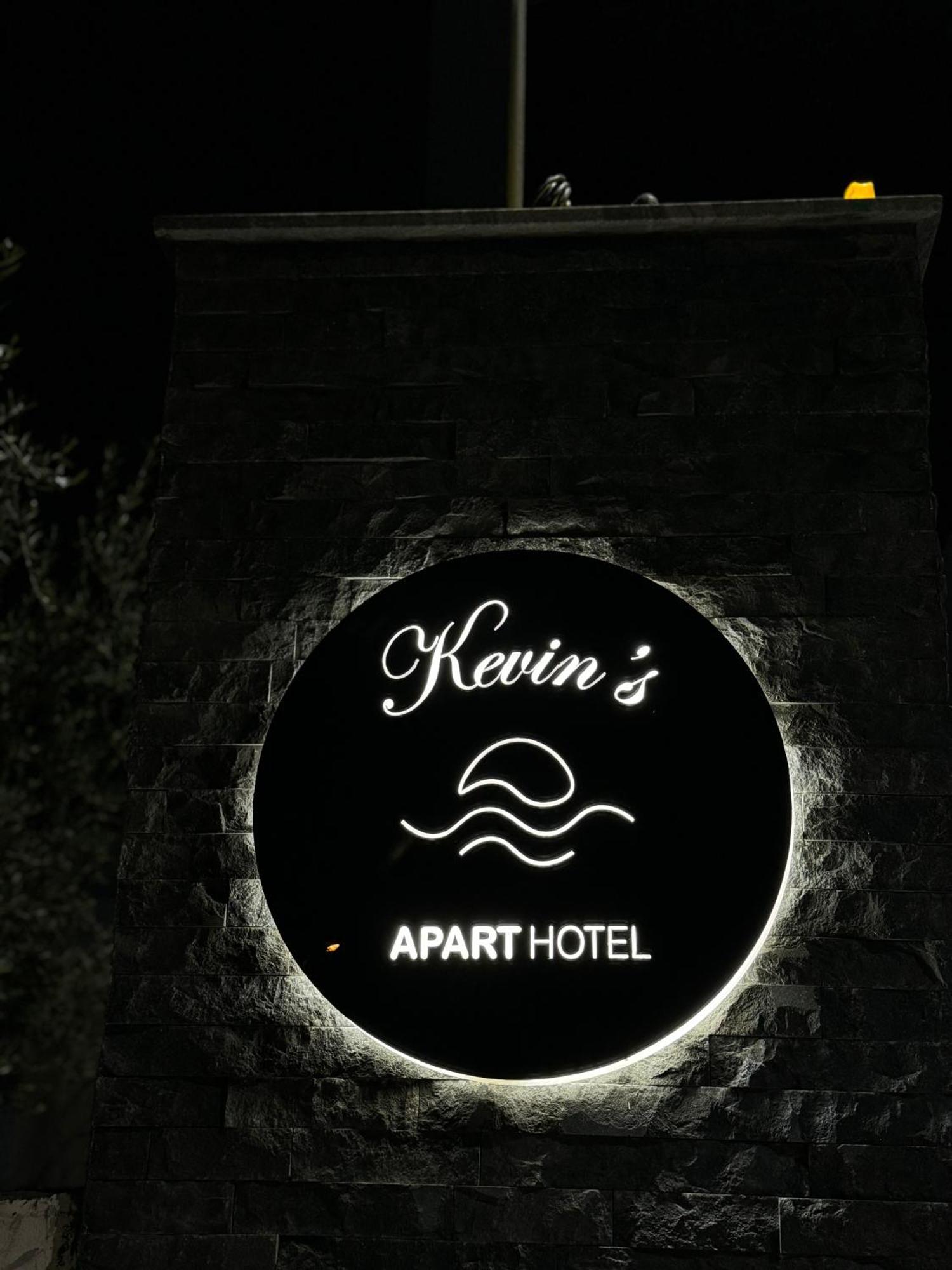 Kevin'S Aparthotel Vlore Ngoại thất bức ảnh